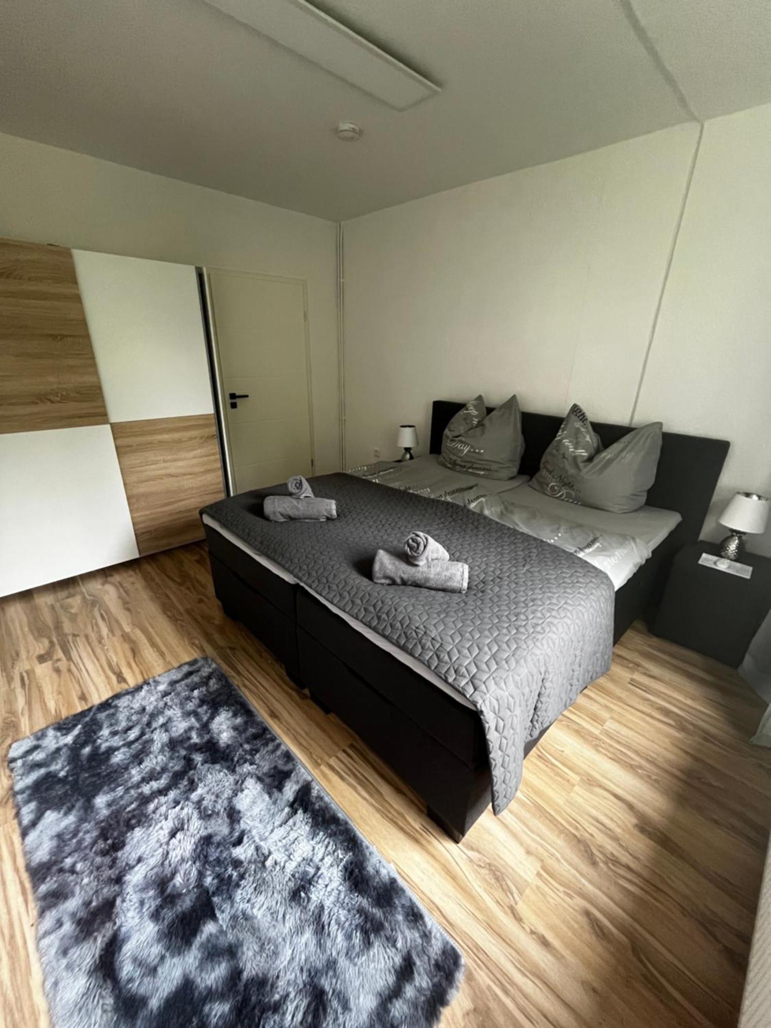 Traumhaftes Bijou Fuer 4 Apartment Holzminden Exterior photo